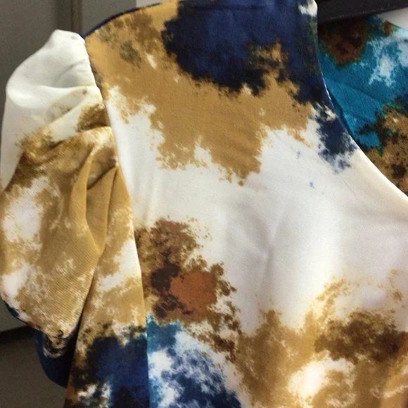 Calvin Klein Multicolor Abstract Blouse - Picture 6 of 13